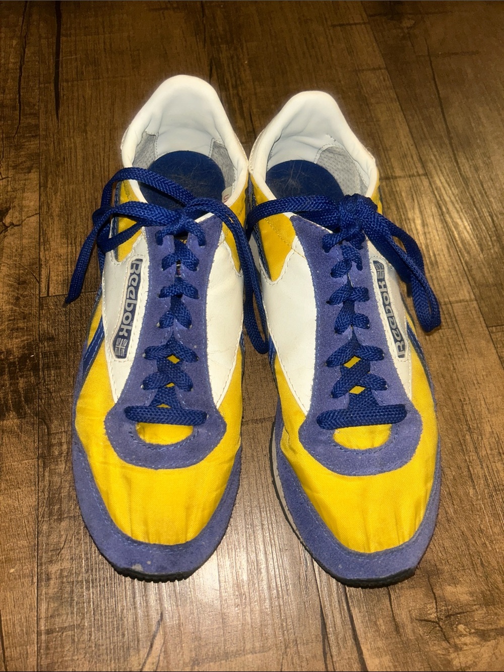 Reebok Women’s Athletic Sneakers in Yellow, Navy and White 🇬🇧